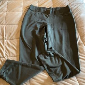 J Jill comfy cropped cotton pants.  Pure Jill